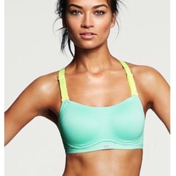 Victoria's Secret Other - VSX sports bra NWT 34C